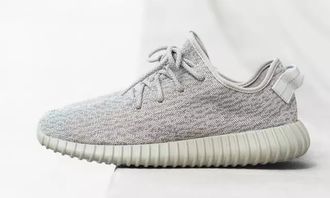 今年超火的椰子鞋yeezy,你买了吗